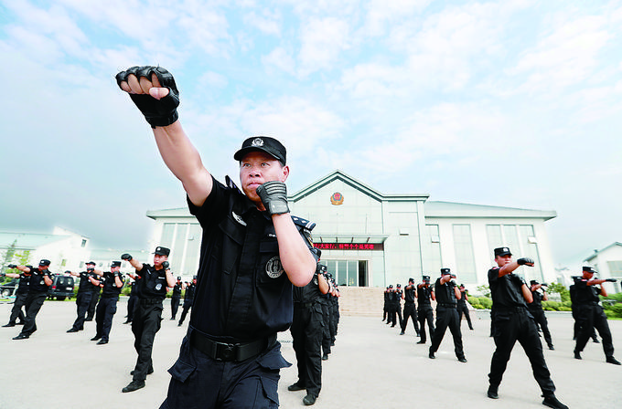 【公安心向党 护航新征程】山东泰安:熔铸忠诚警魂 勇做新时代泰山"