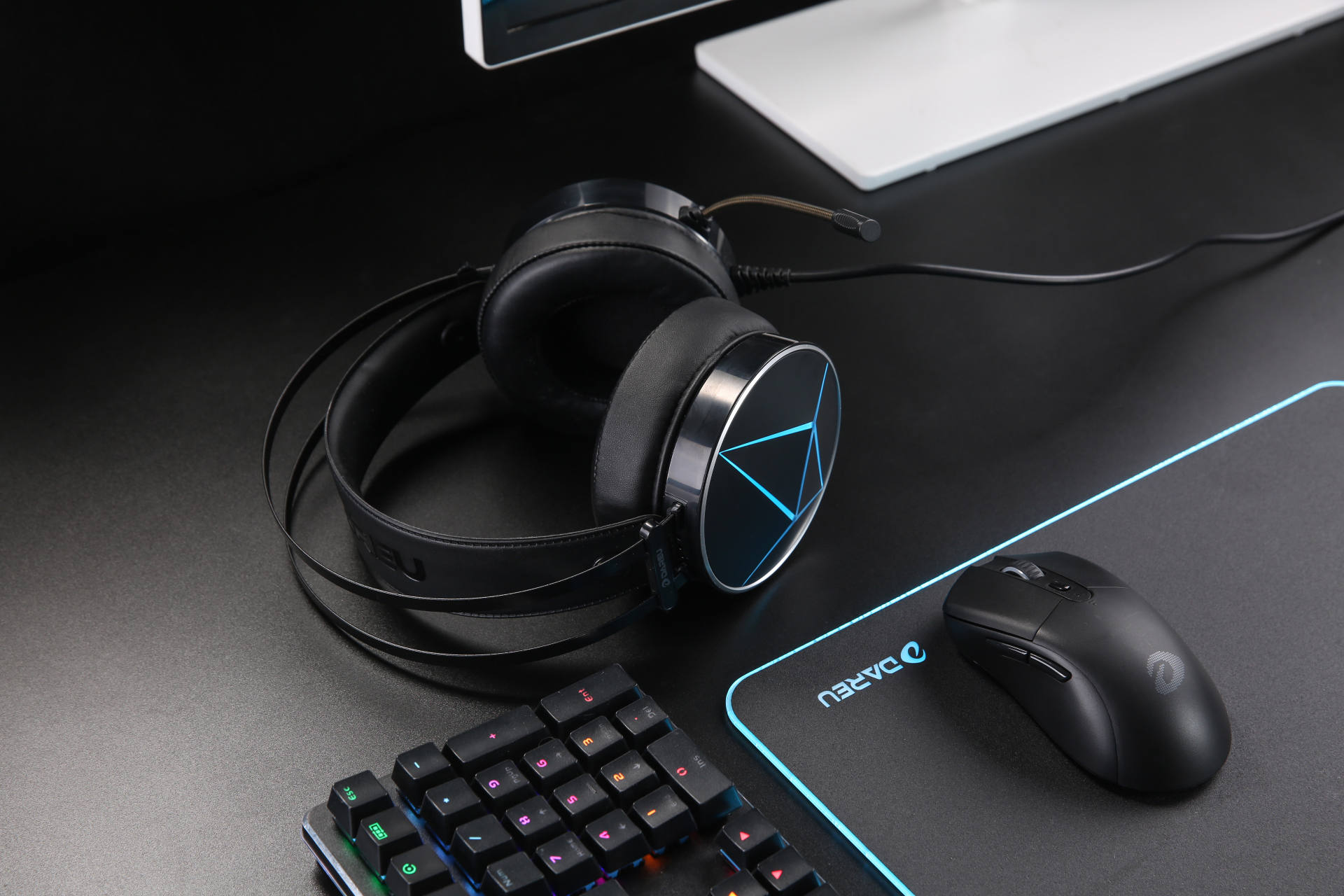 200元以下,618电脑外设合集,供"下山"装机的小伙伴参考!