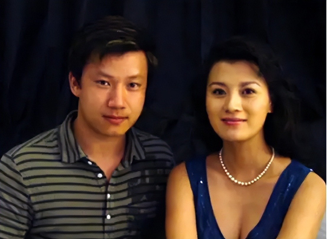 史兰芽和刘斌离婚后,两人如今婚姻一个天上,一个地下