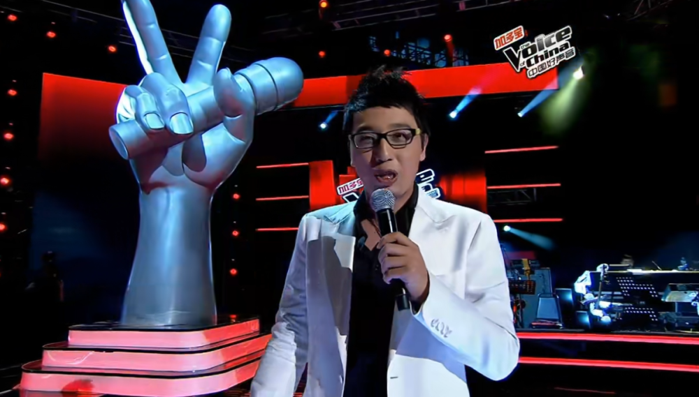 从"浙江台一哥"到"长舌妇"华少,职场下坡路,一切都有迹可循