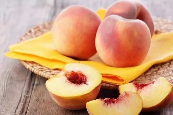 毛桃好吃难清洗,教你哪些妙招洗桃子,桃毛轻松洗干净?