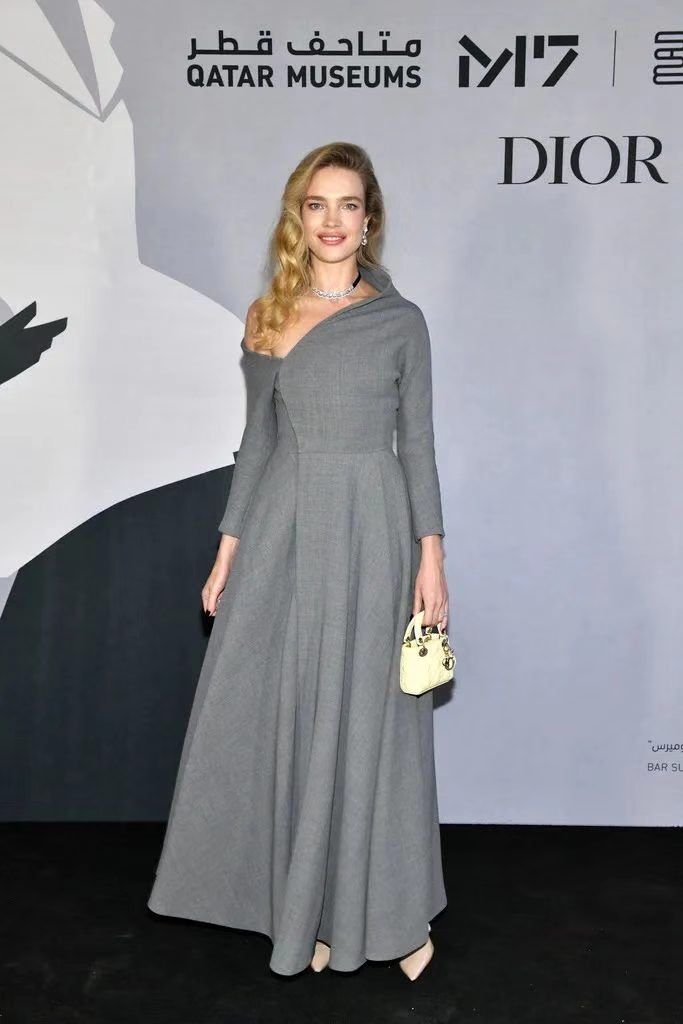 "太子妃"将晋升老板娘?水果娜的野心,从穿衣搭配上就能看出来