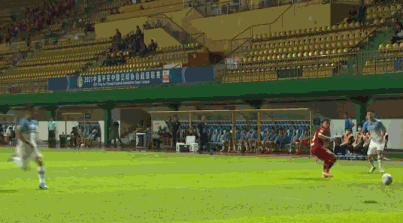 中超-宋文杰传射吉列尔梅双响 广州城4-1河北_中超第7轮广州城对阵河南嵩山龙门比赛回顾_王上源进球时刻