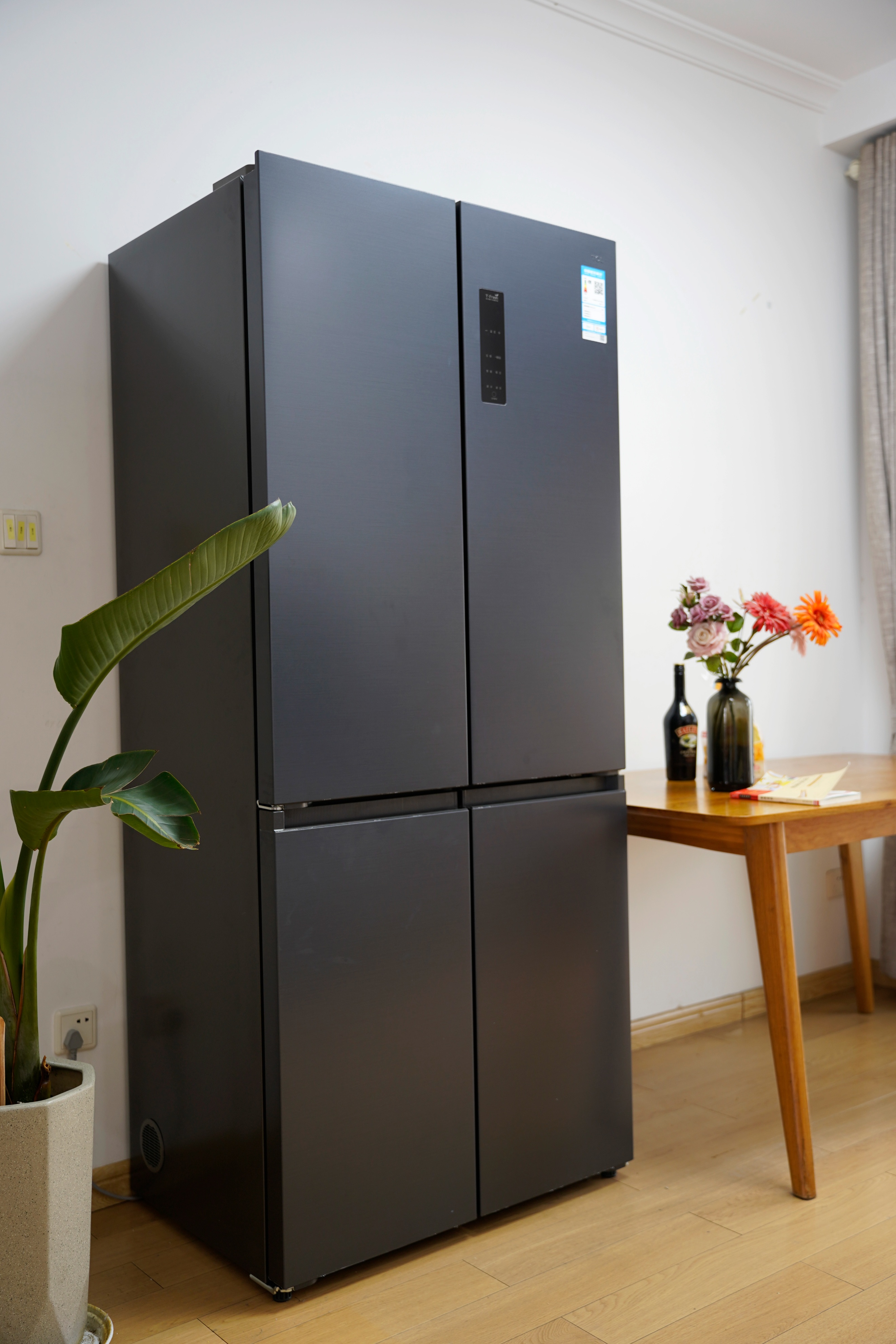 看看tcl超薄零嵌冰箱t9新品评测表现!