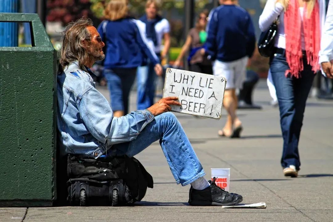 美国为什么那么多枪击案?