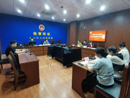 办实事 | 花甲老人为何屡偷水果?检察机关"心理疗愈 公开听证"帮改错!