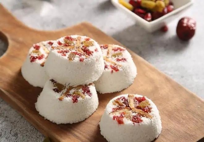 这一方锦色花糕,蕴藏的甜蜜滋味就叫幸福