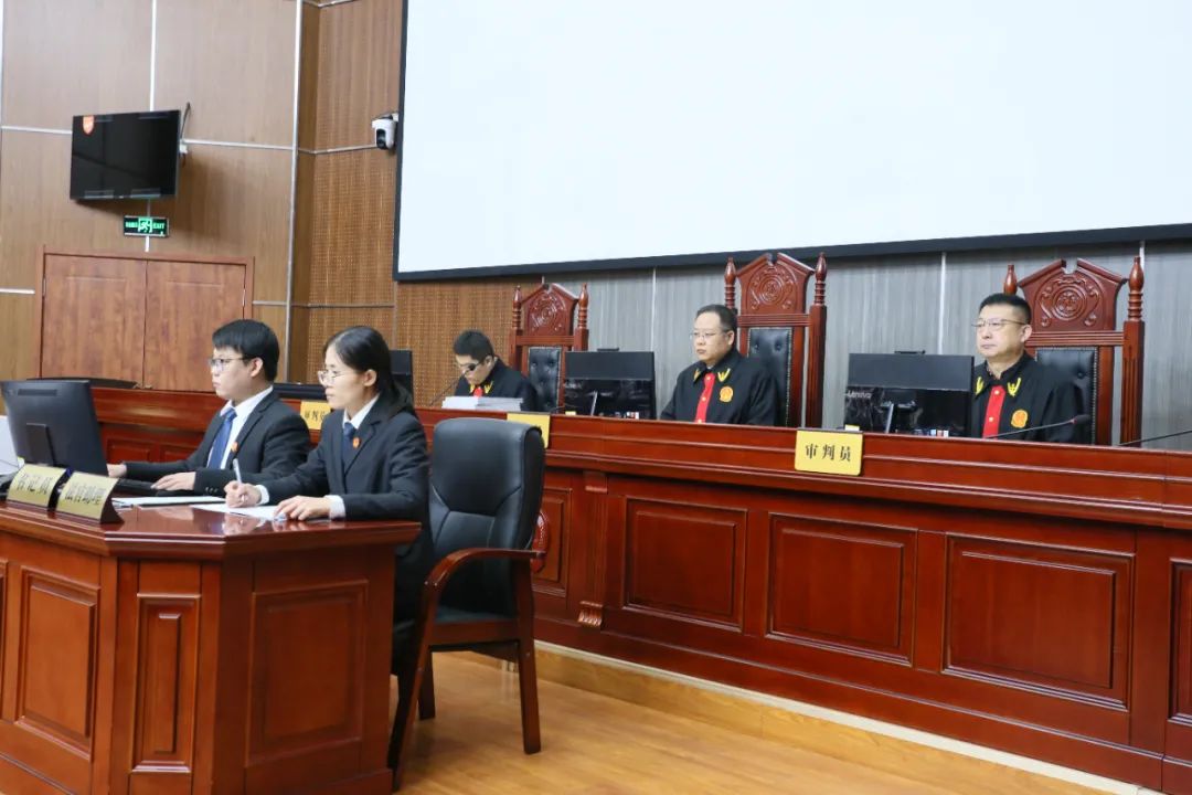 境外裸聊敲诈 境内"跑分"洗钱——宁津法院开庭审理18人!