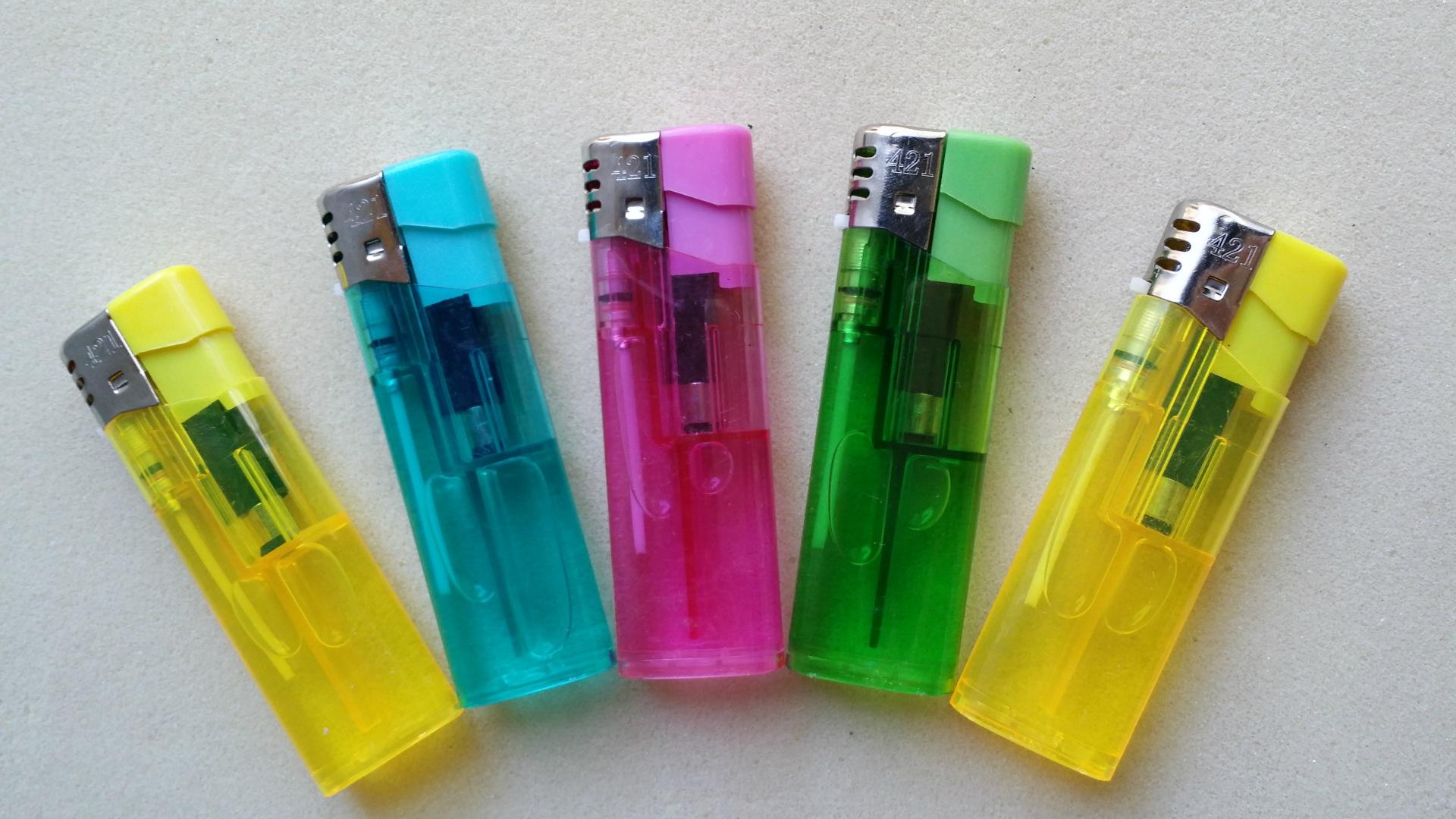 1元打火机成破局典型,欧美多次出手打压,中国坚持20年终取胜