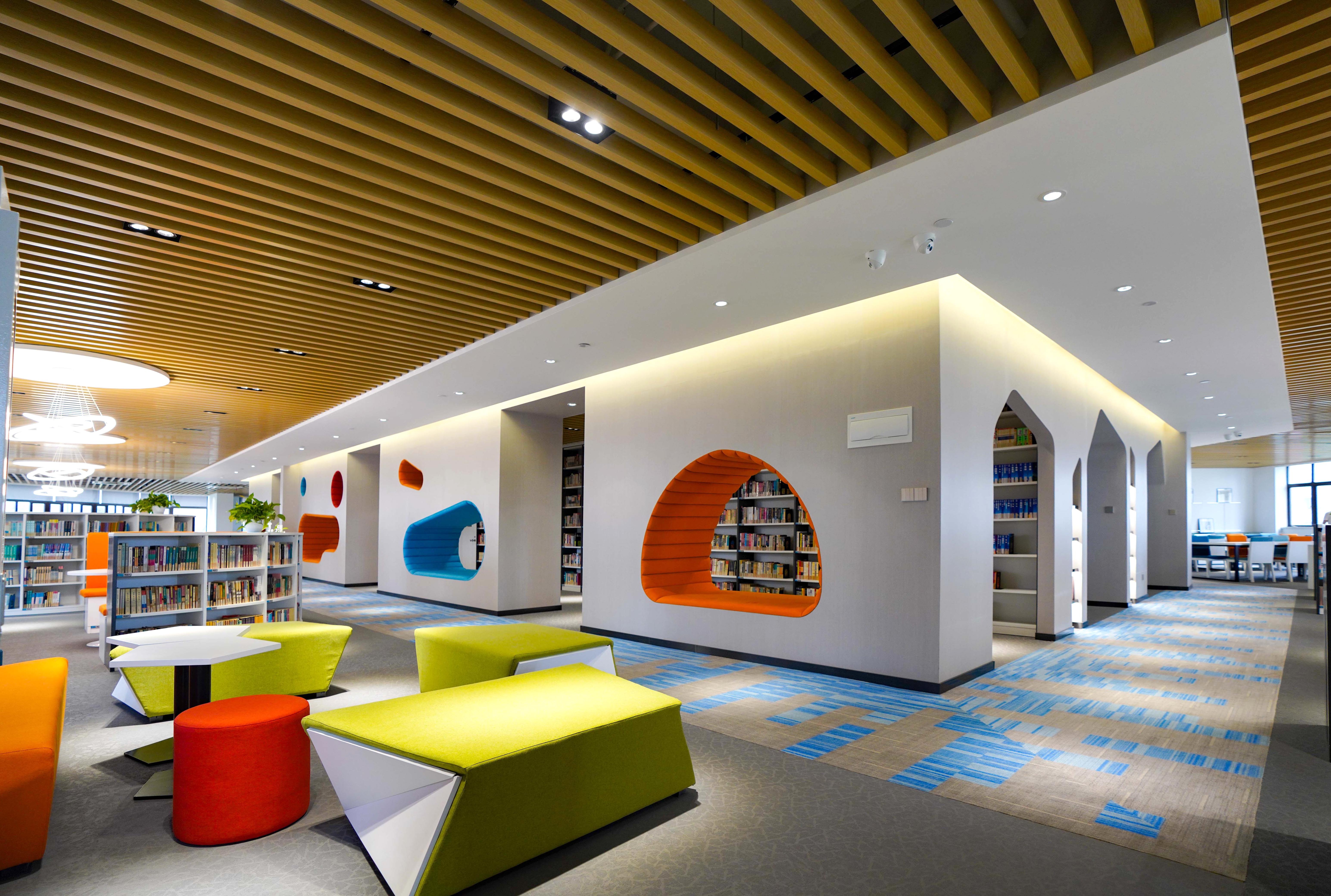 探访最美校园图书馆⑧丨上海市卢湾高级中学:"智慧图书馆"