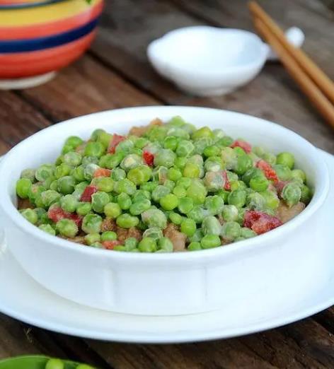 豌豆正当食,分享五种最佳搭配吃法,快手味道香,大人小孩都爱吃