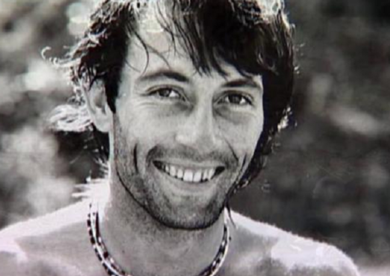 28年前《饥饿的苏丹》轰动世界,被秃鹰凝视的小女孩,后来如何?