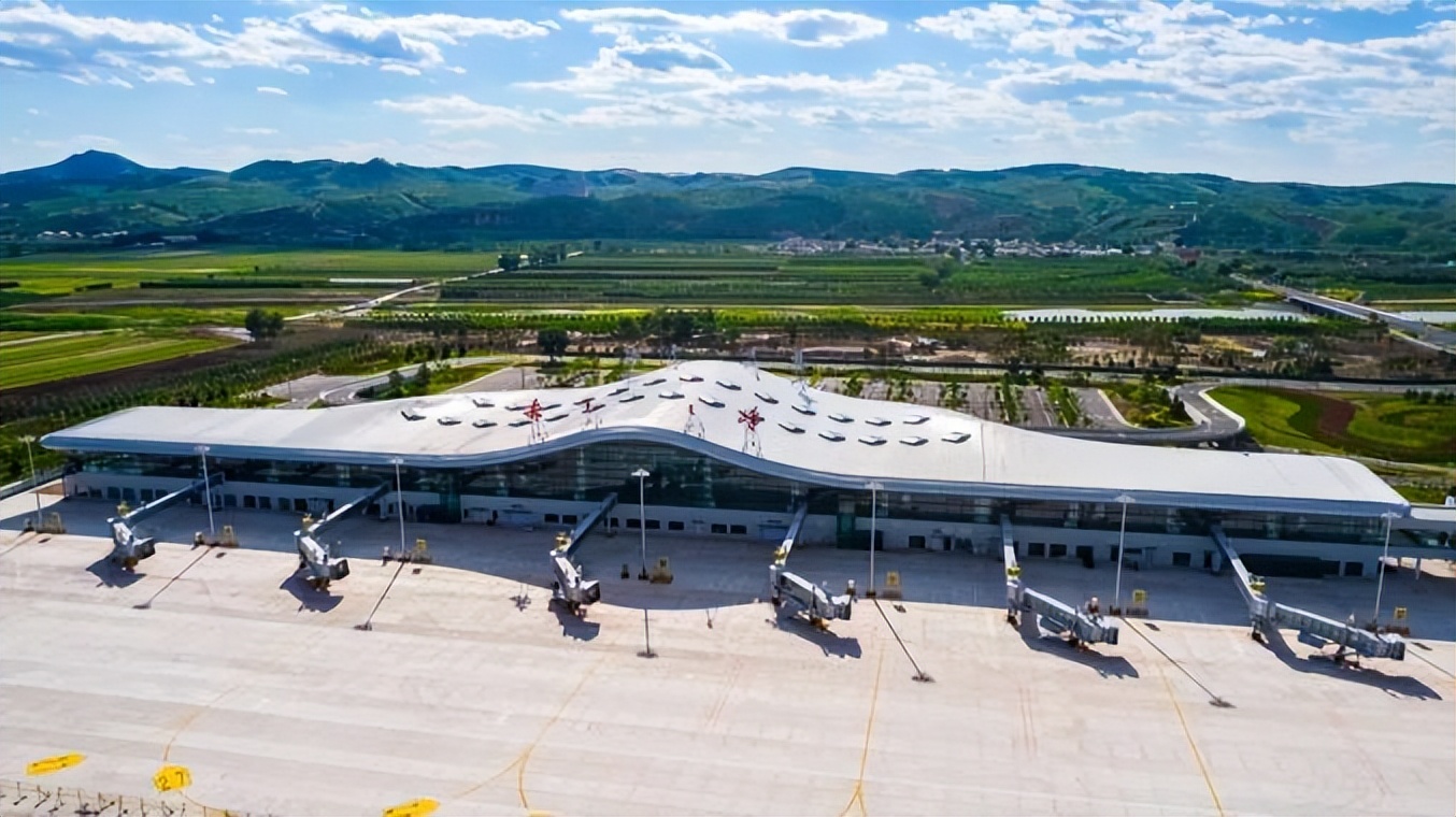 「赤峰玉龙机场」改扩建完工,总投资14个亿,看看它现在什么样!