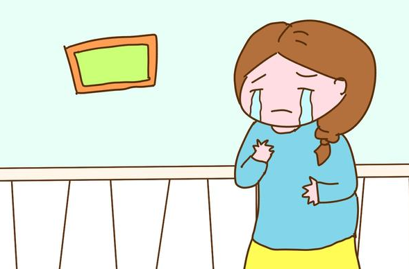 妈妈晕倒仨孩子无动于衷:娃以后会不会孝顺,小时候就有明显征兆