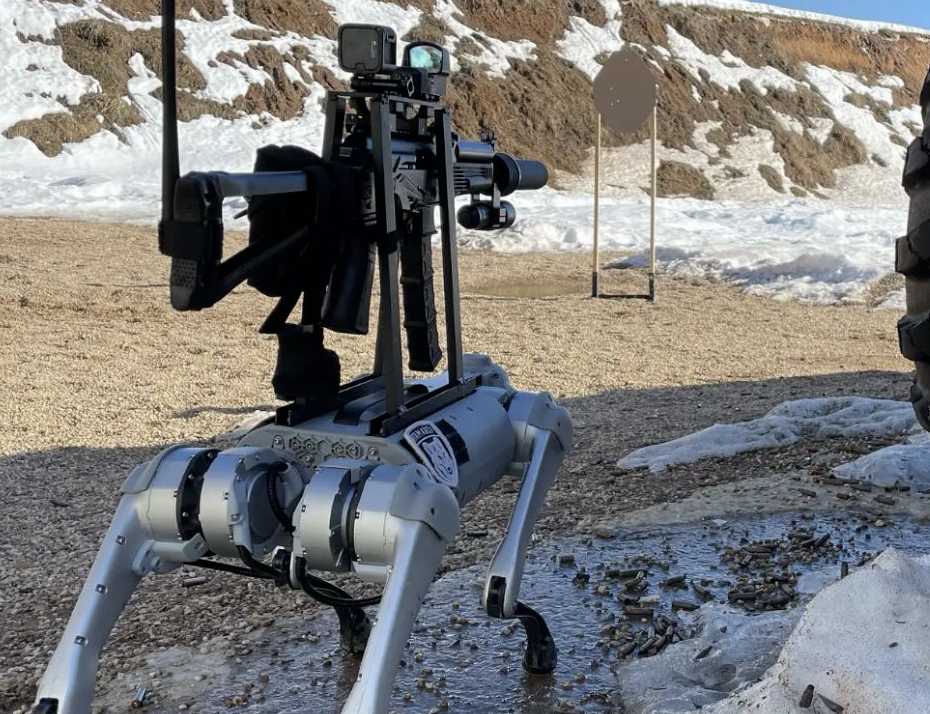 打印再添新神器,西战部队列装机器人军团!一辆战力顶整个步兵班