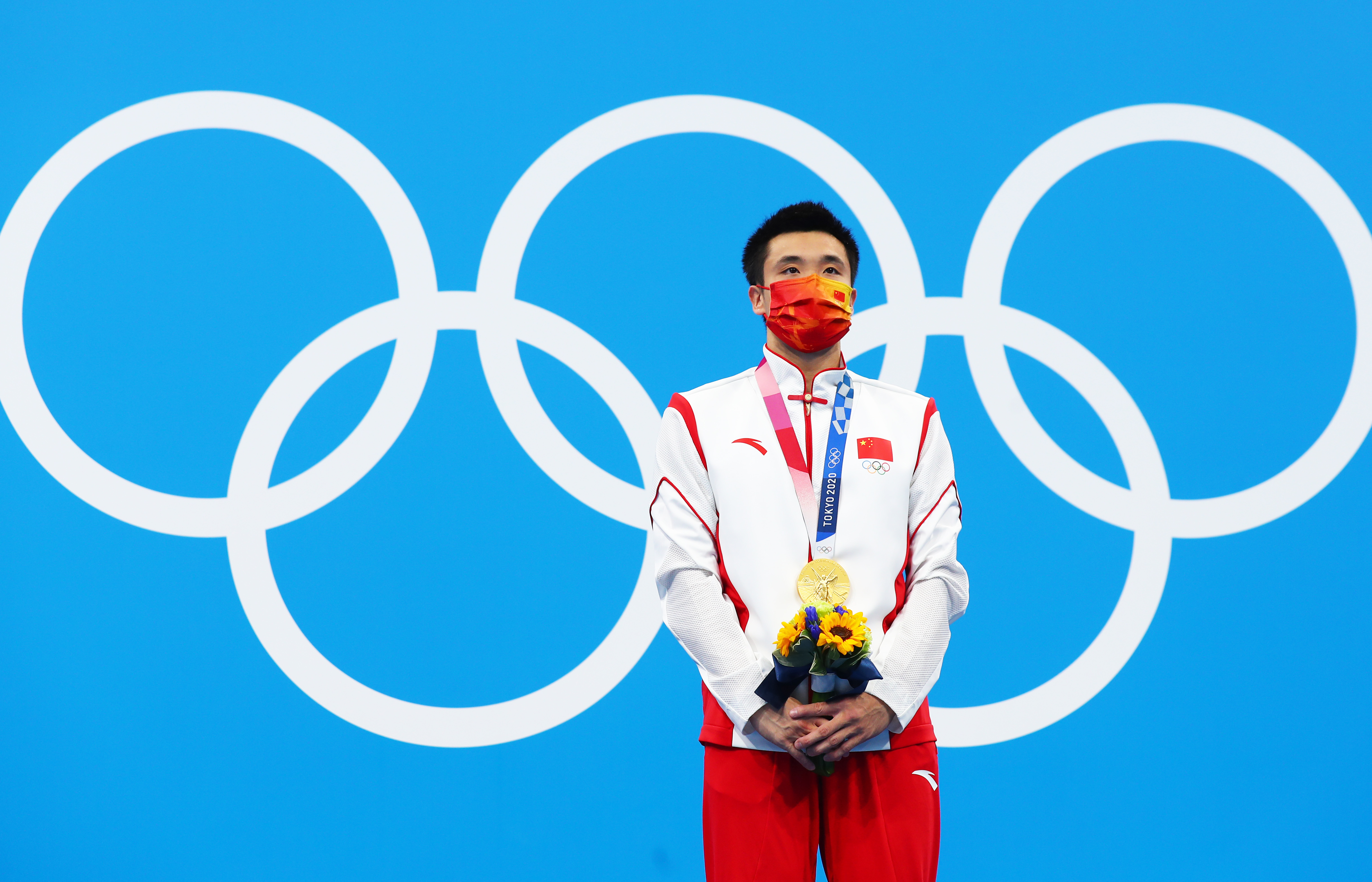 跳水——男子10米跳台决赛:中国选手包揽冠亚军(2)