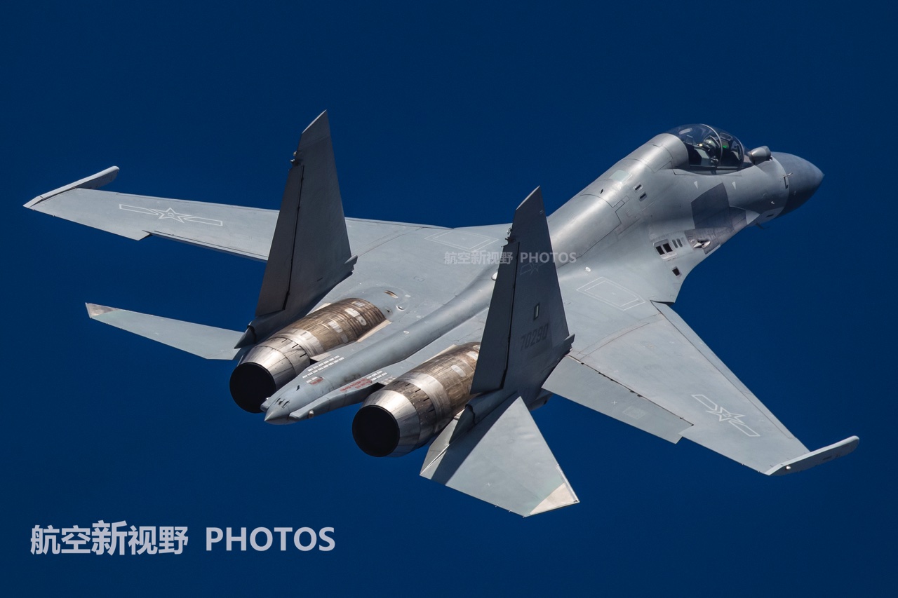 沈飞歼-11d又复活?国产三代半重型制空战斗机,有没有必要量产