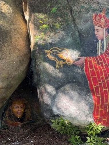 用笔画出孙悟空压在五指山的经典画面再次重映 孙悟空 画画 创作灵感