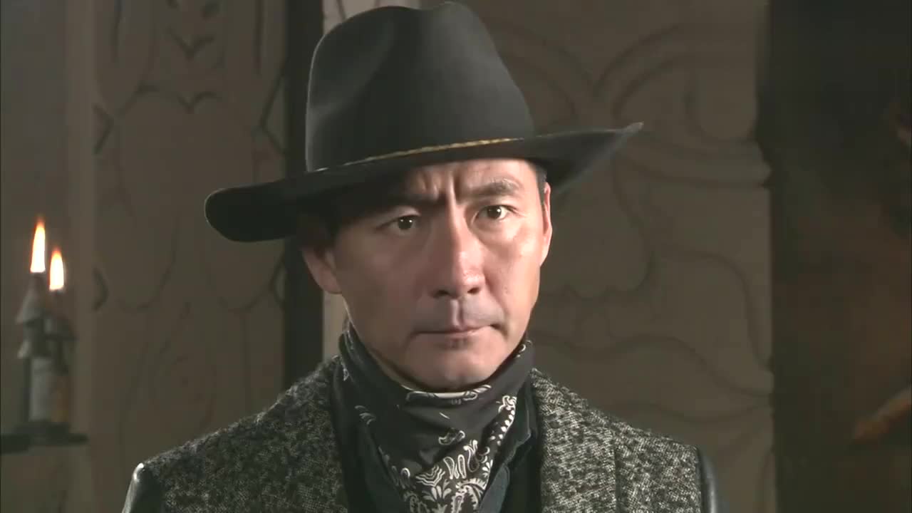 燕双鹰原型是谁?