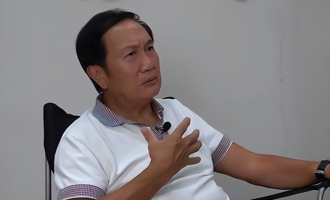 tvb知名老戏骨郭锋将息影!爱妻患癌离世5年,仍没走出丧妻之痛