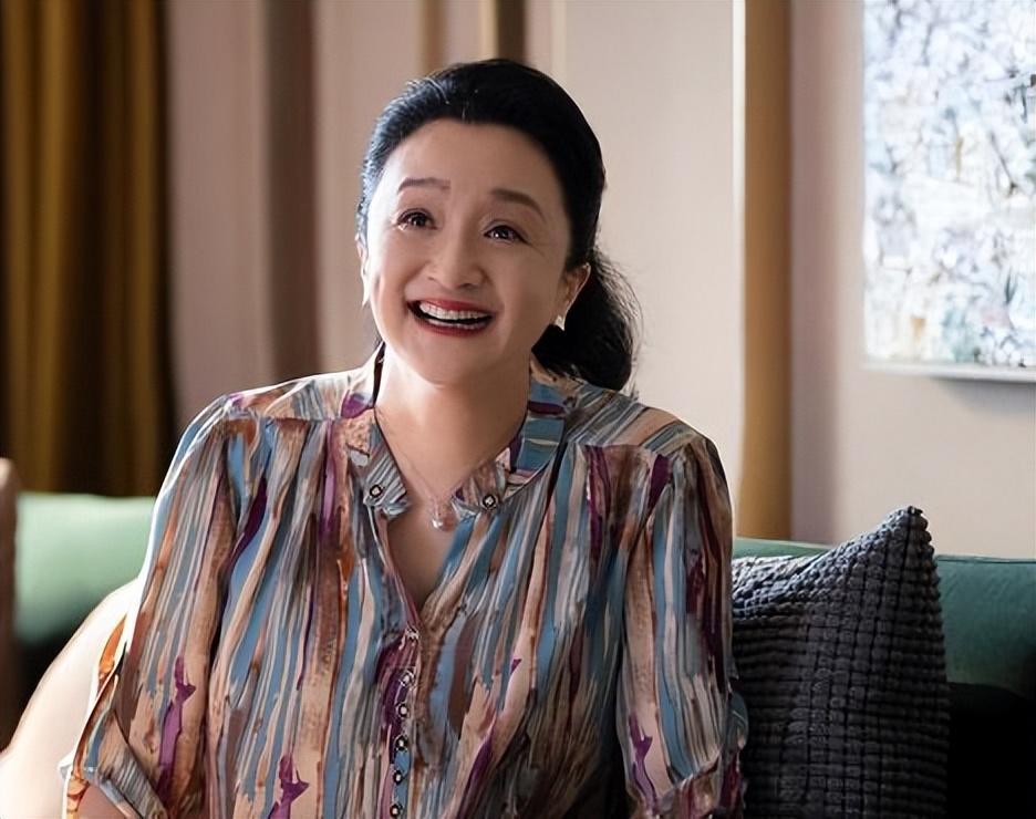 著名女星杨昆:曾被物业公司告上法庭,后悔没有生孩子