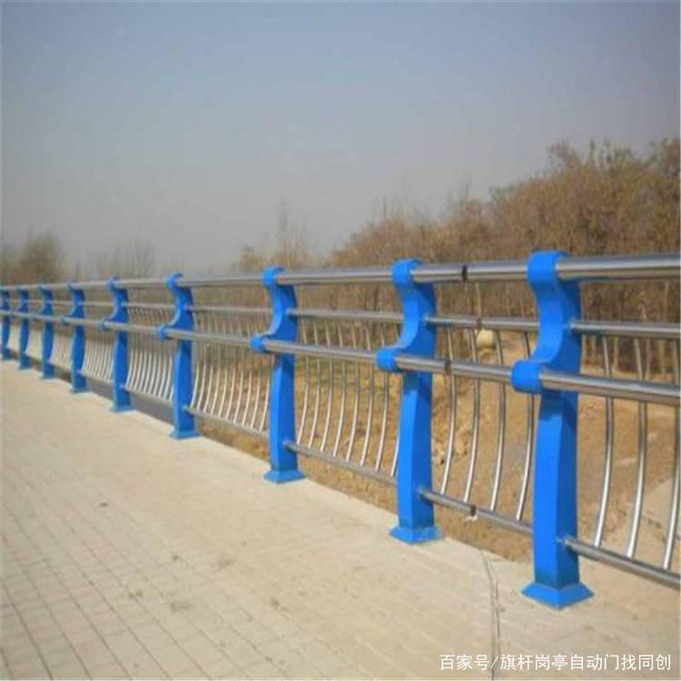 不锈钢复合钢桥梁护栏