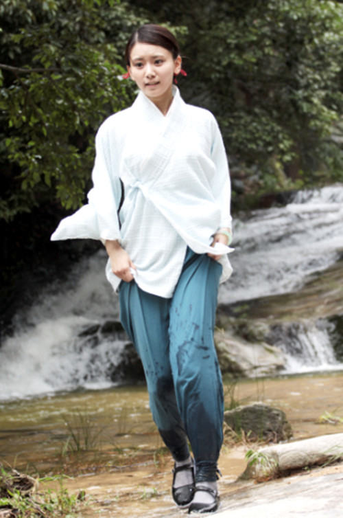藤井宽子是指的是《铁血红安》这部电视剧中的角色.