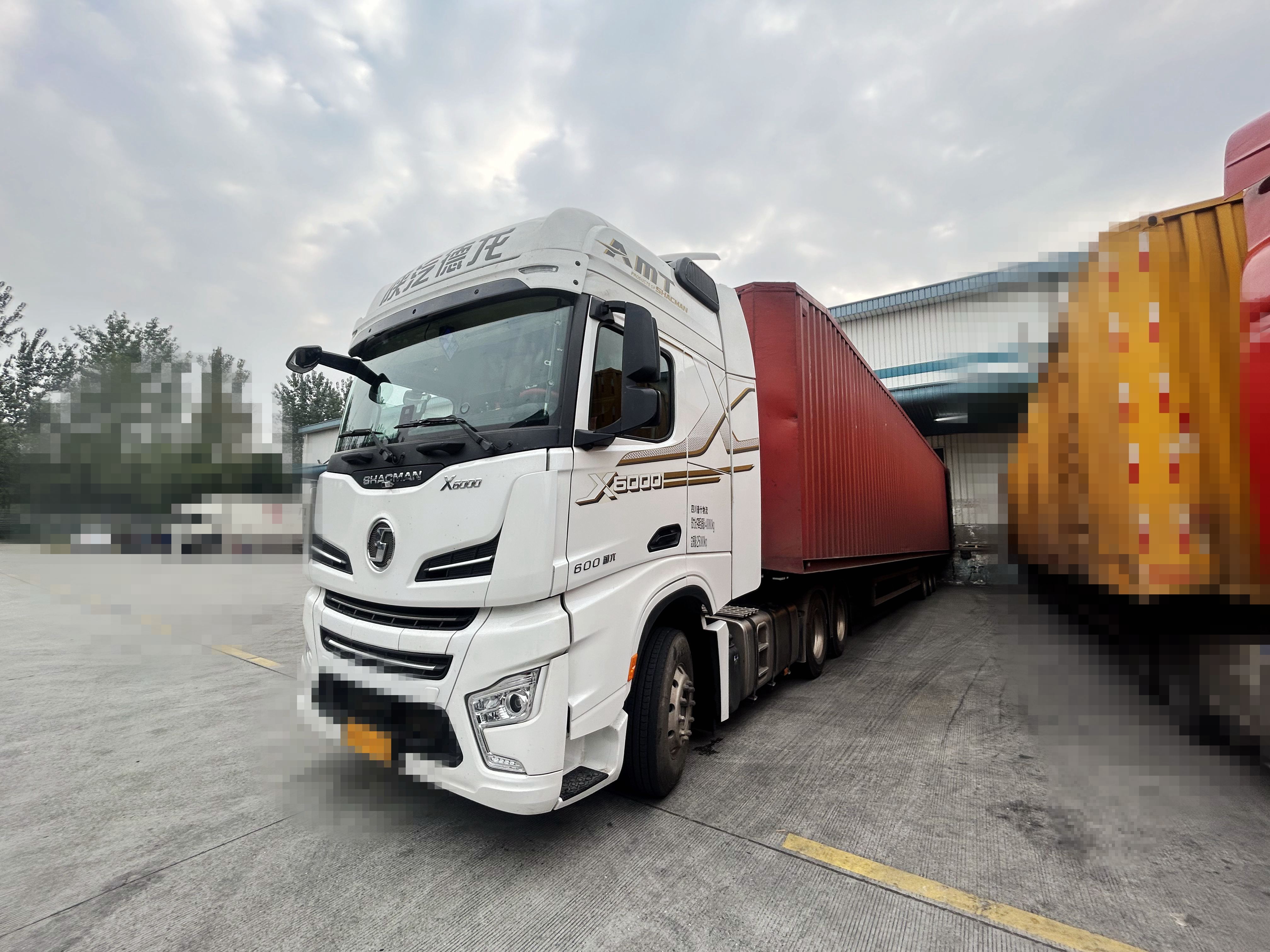 百公里省4l油!高效节油看陕汽德龙x6000