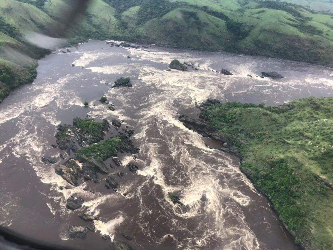 新成立时期的刚果自由邦关于传教会以及河流探险的活动