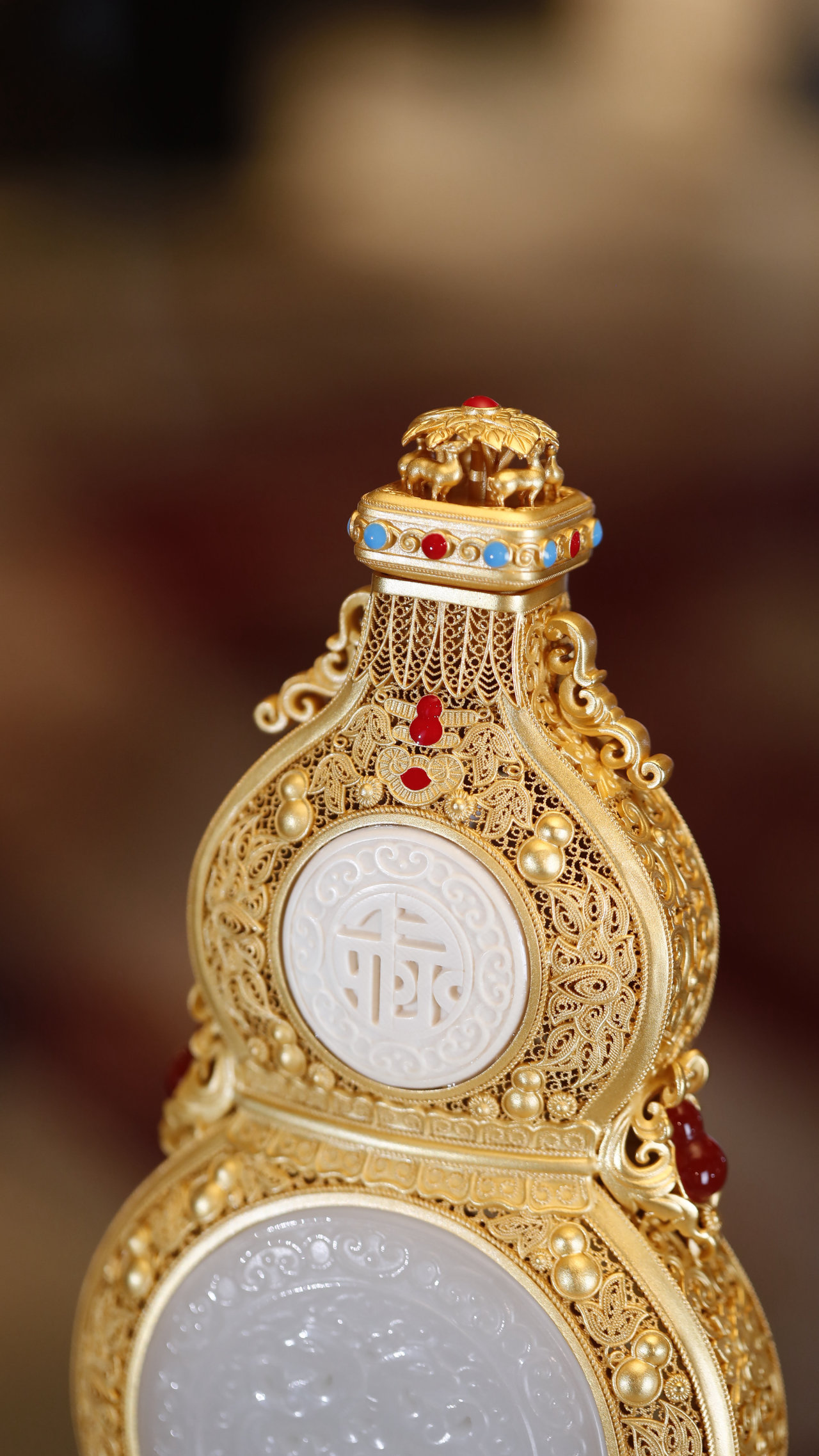 大师记牙雕守艺人李春珂一雕一刻十年入门