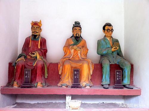 推荐|湖南5A级景区现魔性黄盖雕像,孙氏宗祠还立起孙悟空,工作人员回应