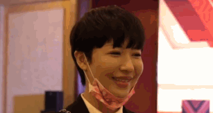 14%概率摘得状元签!福建美女老总直呼运气好,抿嘴一笑太漂亮