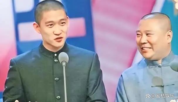 曹云金唐苑先后晒娃疑似复婚,网友:他得立人设,把饭碗找回来