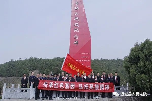 壶梯山战役纪念碑图片