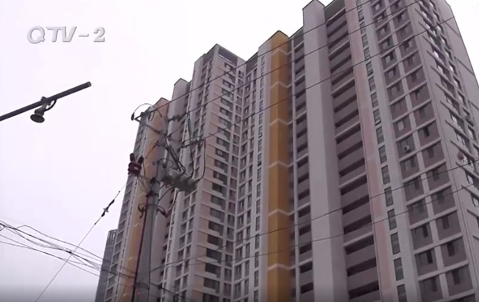 推荐|一段监控视频让业主群炸锅，还听到了咳嗽声！居民：小区里老人小孩很多