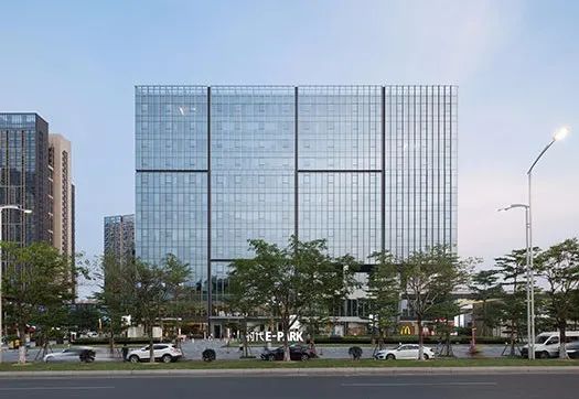 日立电梯与时代中国已合作了上百个项目,共同打造了番禺时代e-park