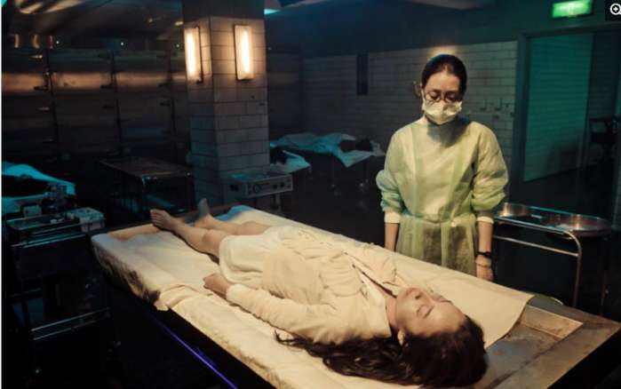 「民间故事」殡仪馆的火工,一时贪念惹下祸端,参遭报应!