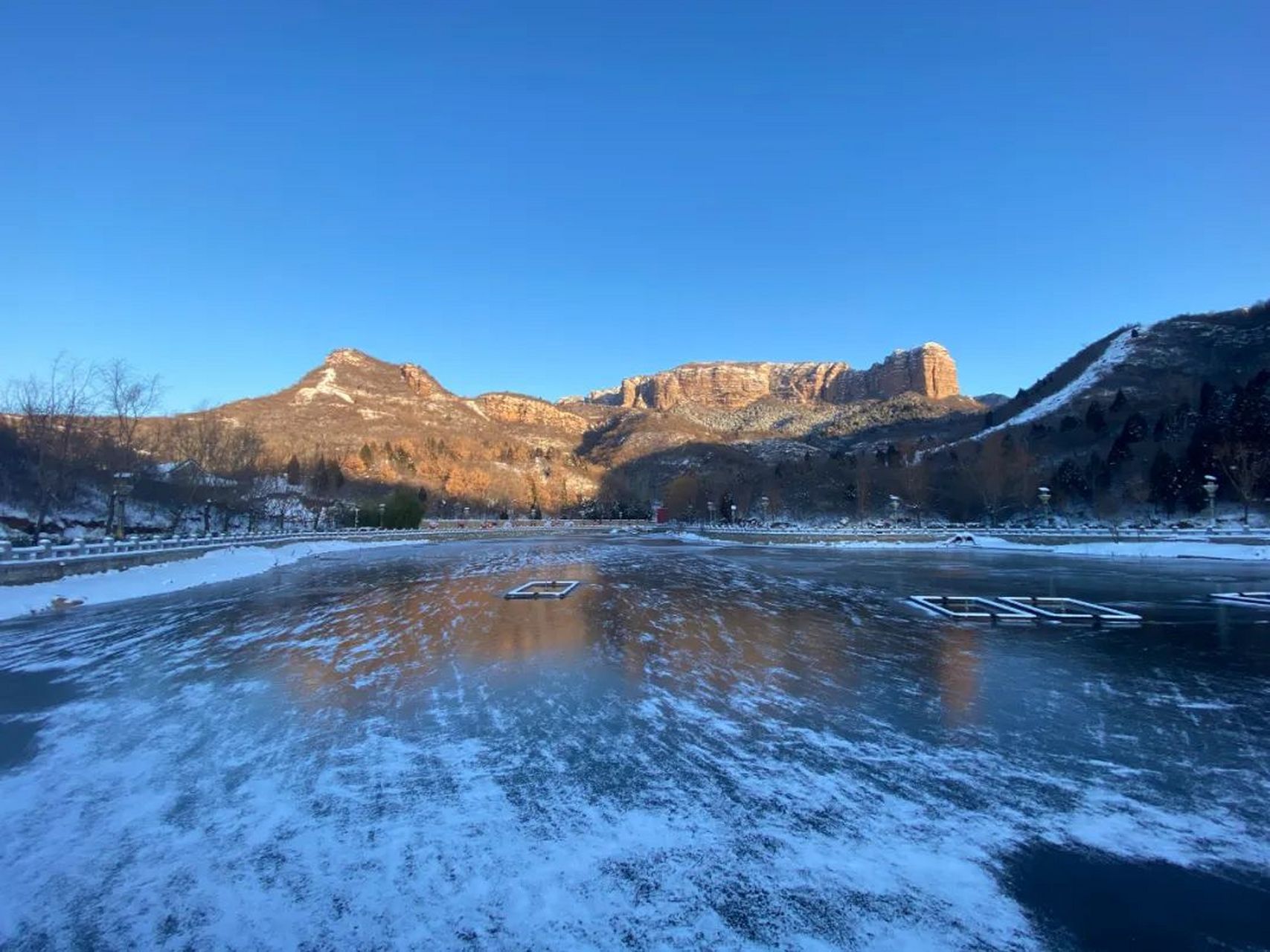 汉中天台山雪景图片