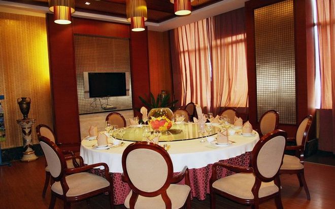 昆明哪家饭店有30人的大桌?这几家必看!