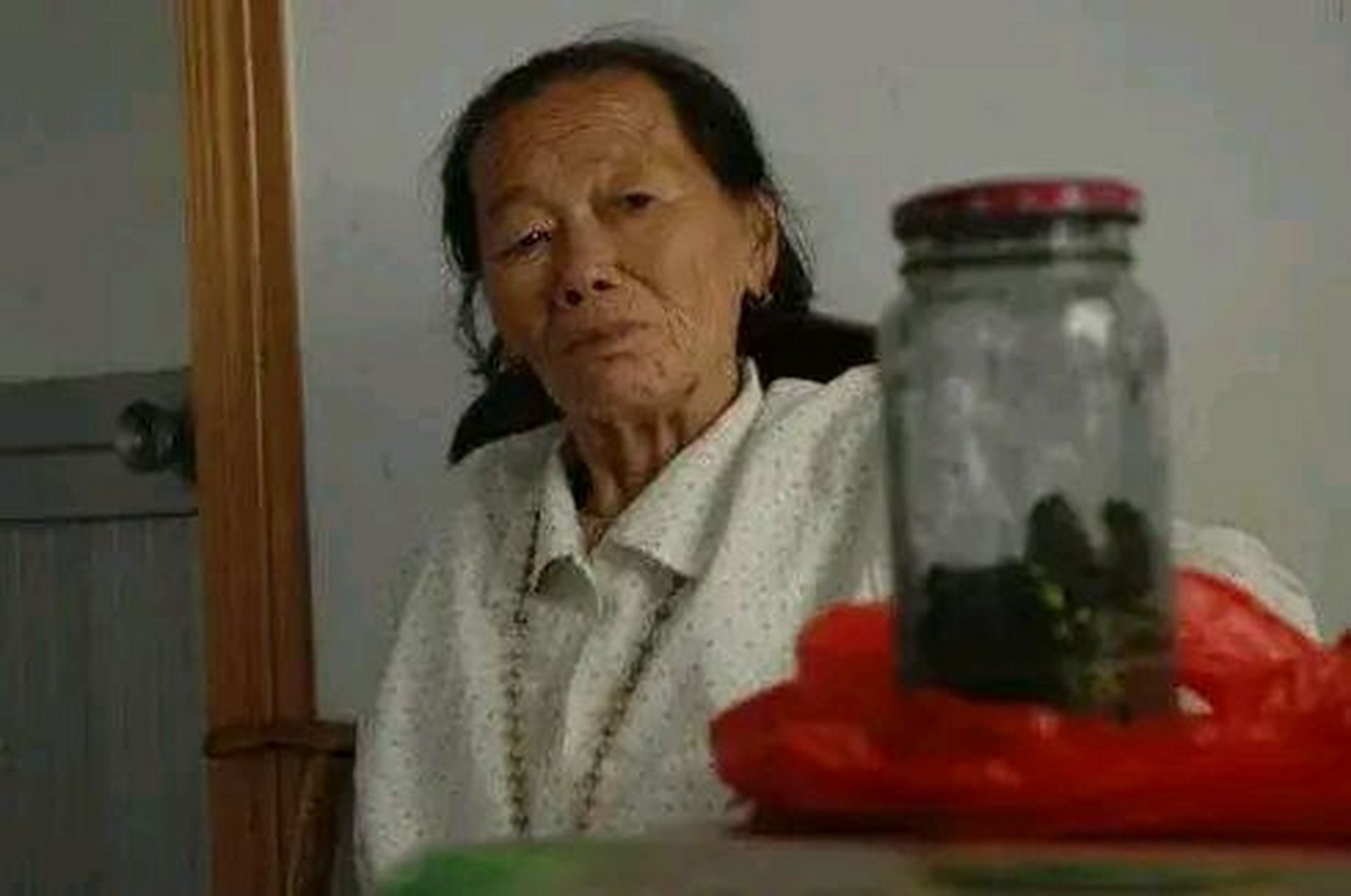 南京大屠杀幸存者雷桂英,正在做饭时被日军糟蹋,那年她才9岁