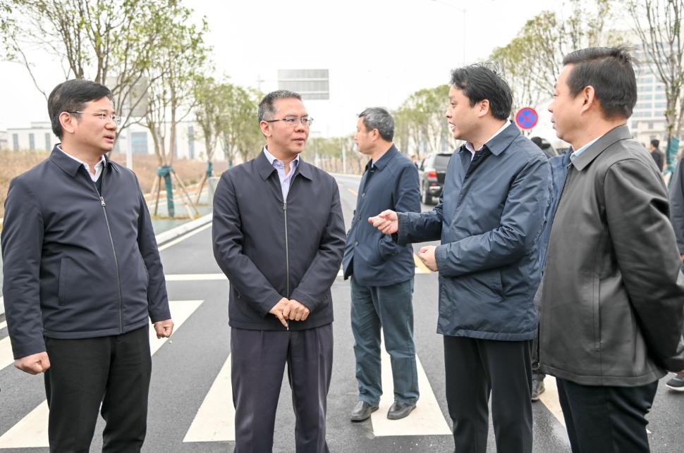 曹慧泉調研北斗產業園:為株洲再造一個新的經濟增長極