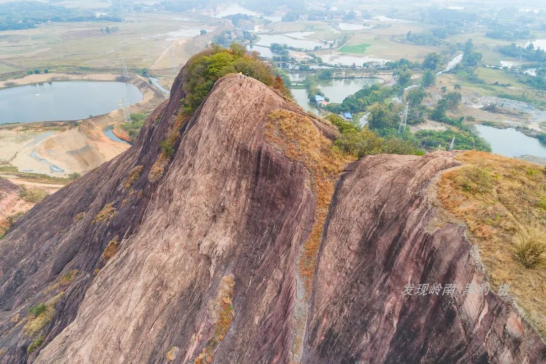 自然奇观!带您深入探索广州最近的丹霞地貌!