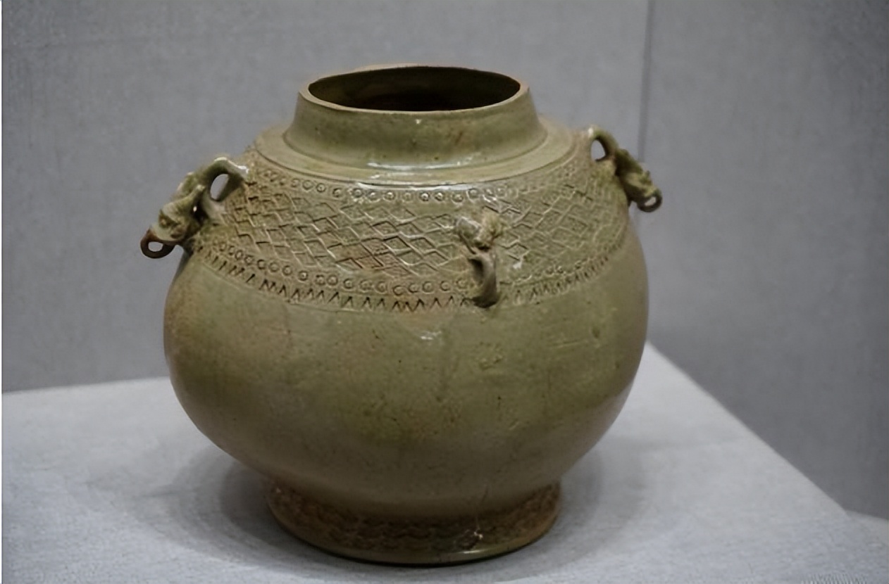 古罗马和汉代:陶瓷工艺的两种发展轨迹