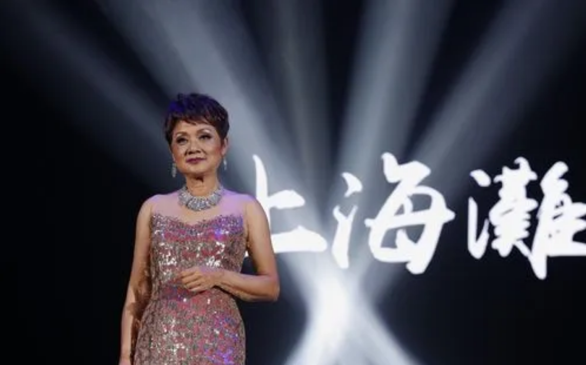 叶丽仪：2段婚姻，4次试管婴儿，48岁患癌，孙子13岁仍不会说话