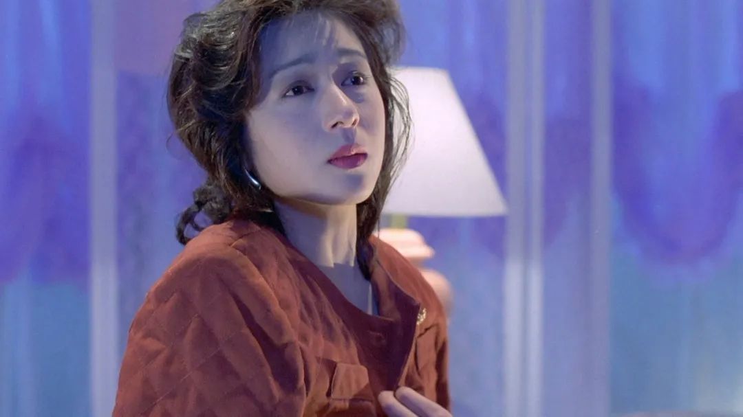 当年支援港片的岛国女演员,风情万种的青山知可子,应该被铭记