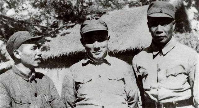 闽西三杰都没有参加长征,却被公认为大将级人物,为啥地位这么高