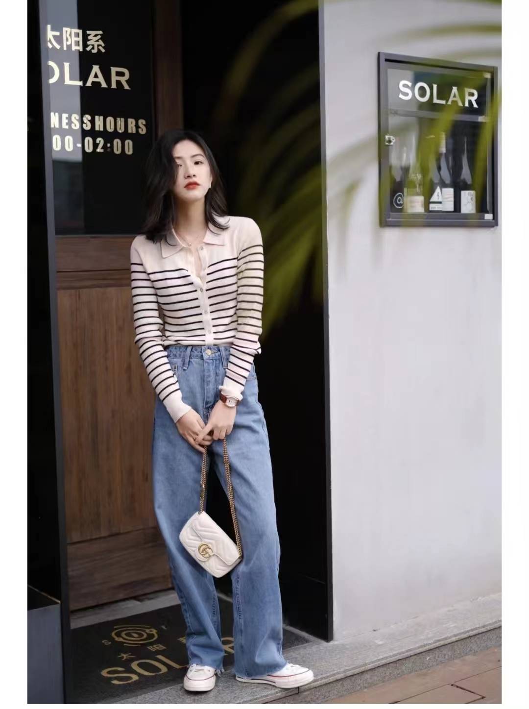 藏青色polo衫配什么裤子好看