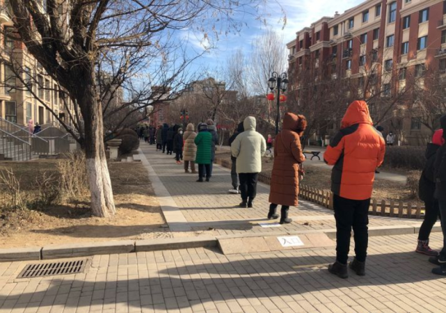 沈阳疫情疯狂的尹大妈,她将病毒传播的这么快,是英国变异的吗?