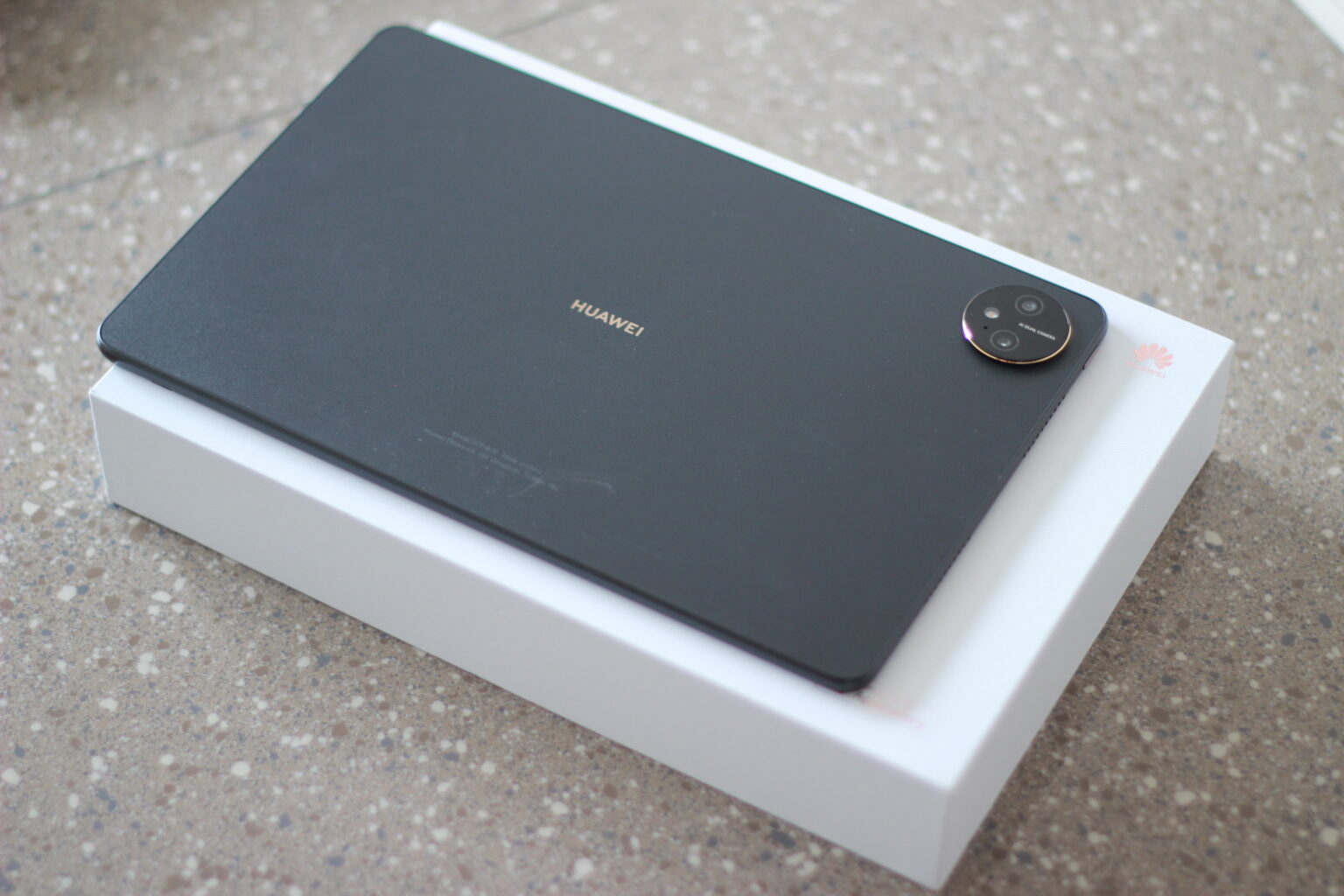 华为huawei matepad pro评测:120hz全面屏轻薄机身,照片质量高