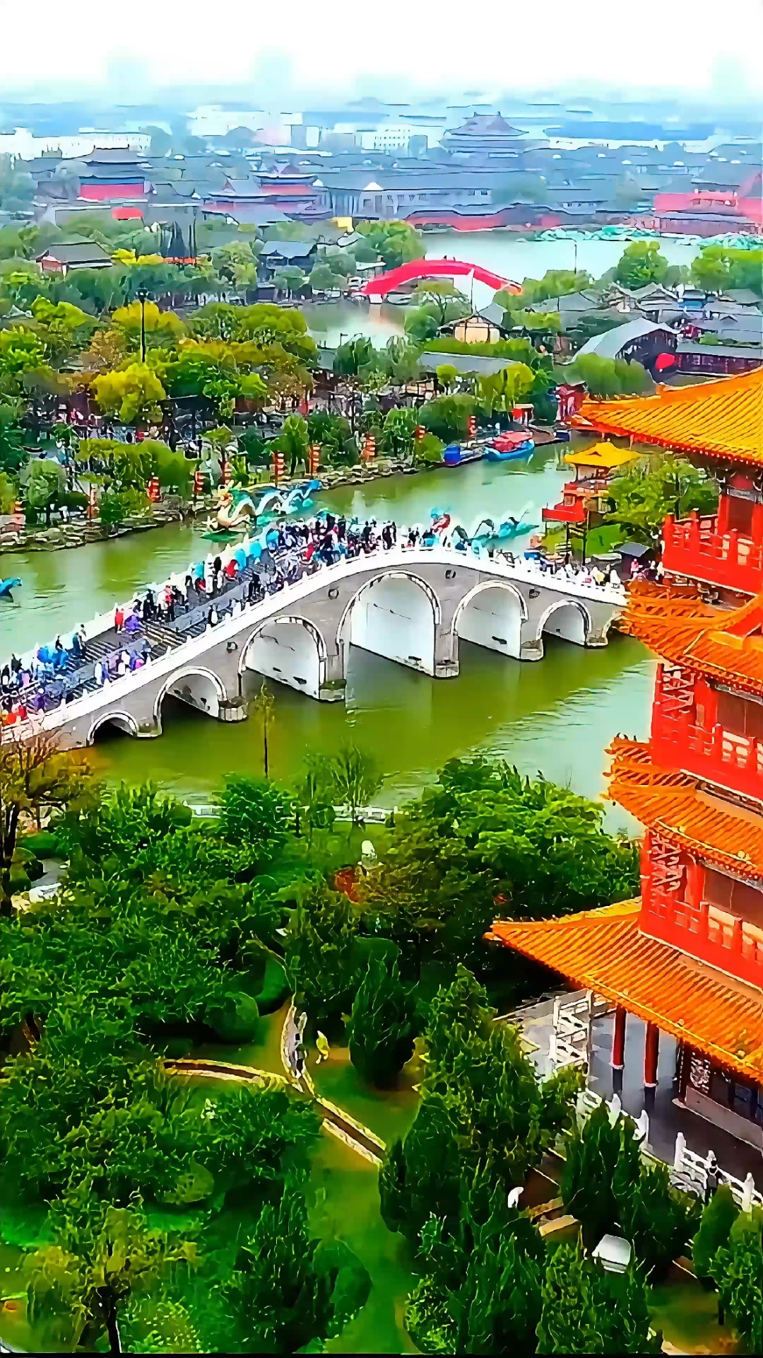 总要来趟开封吧,清明上河园景区,让你穿越千年汴梁城的震撼!